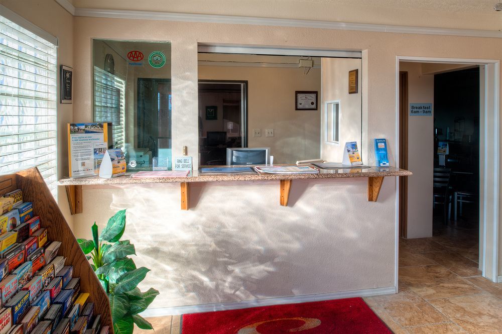 Econo Lodge Midtown Албукерке Екстериор снимка