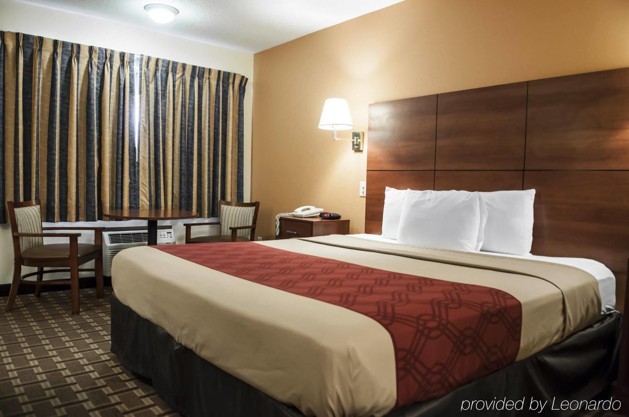Econo Lodge Midtown Албукерке Екстериор снимка