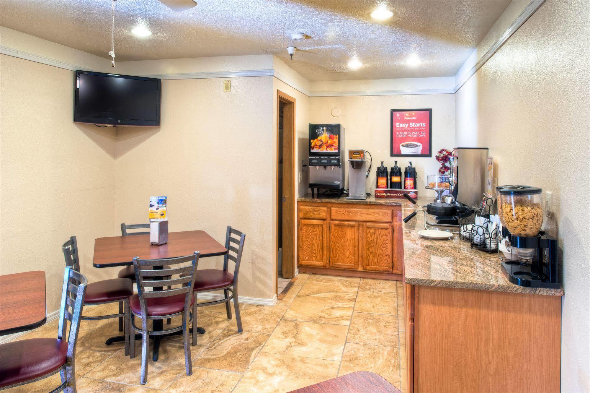 Econo Lodge Midtown Албукерке Екстериор снимка