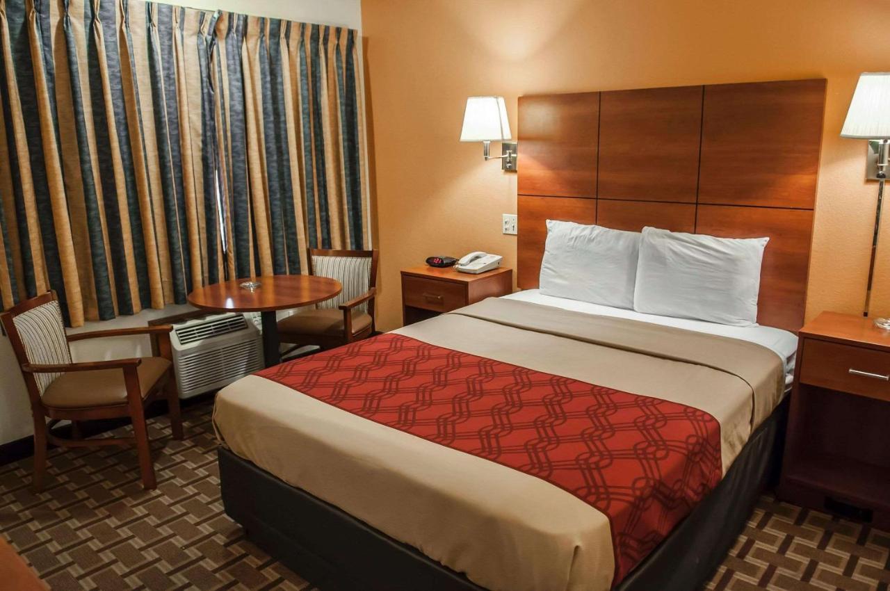 Econo Lodge Midtown Албукерке Екстериор снимка