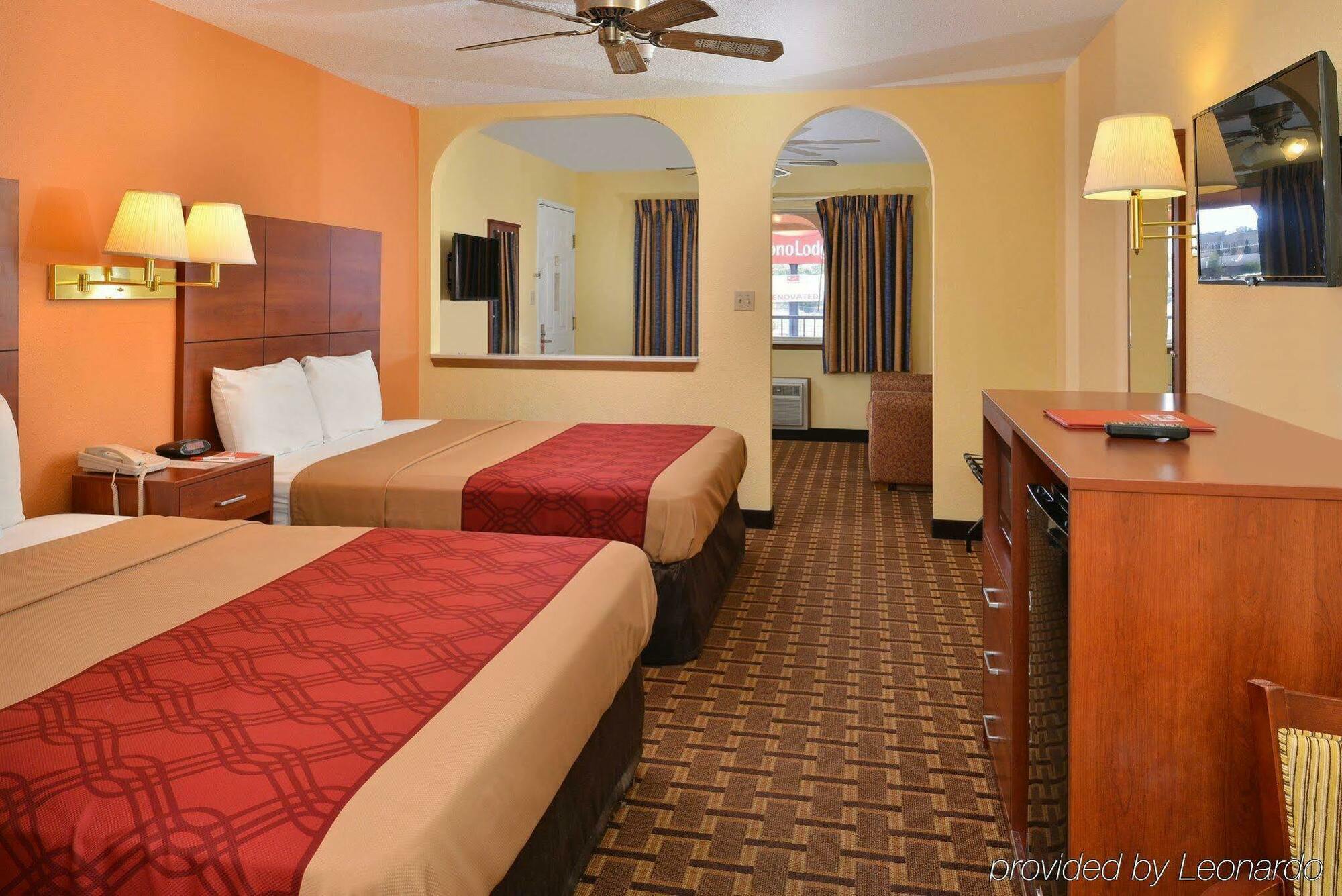 Econo Lodge Midtown Албукерке Екстериор снимка